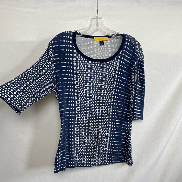🖤5/$25 ST. JOHN Navy and White Patterned shirt  Top - Picture 5 of 5